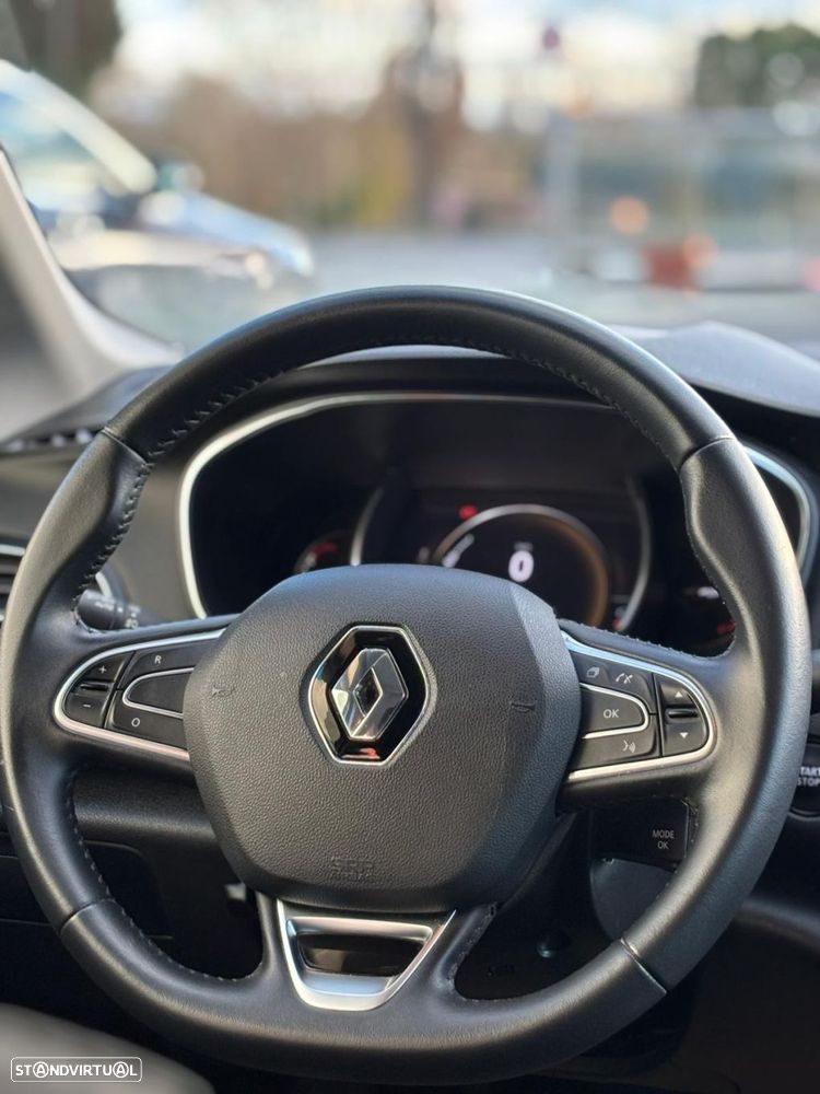 Renault Mégane Sport Tourer 1.5 Blue dCi Limited J17 - 5