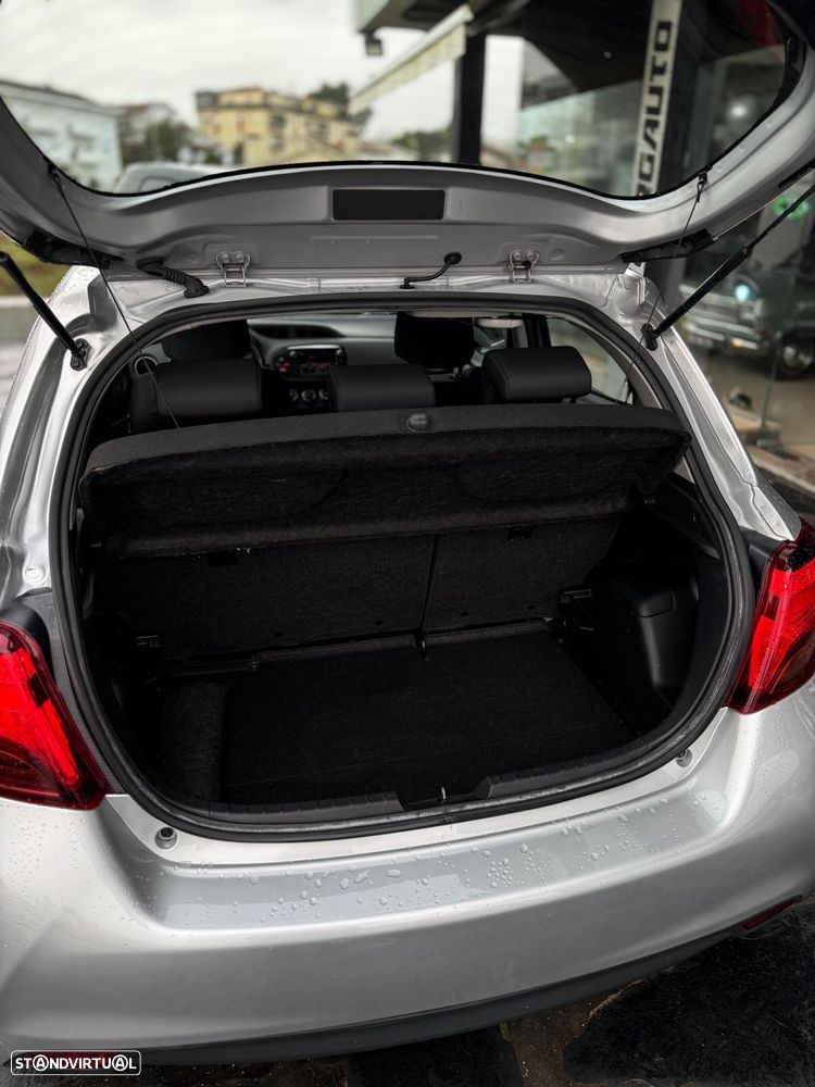Toyota Yaris 1.0 VVT-i ACtive+AC - 11
