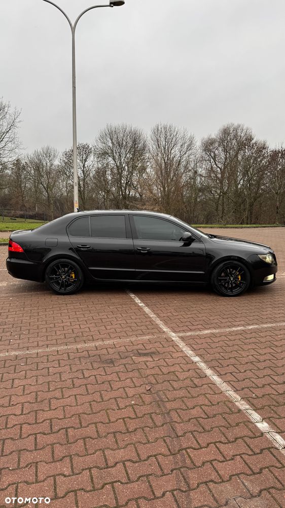 Skoda Superb 2.0 TDI Ambition - 8