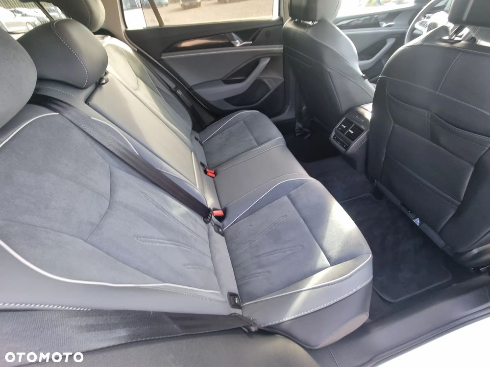 Volkswagen Passat Variant 1.5 TSI OPF DSG Business - 9