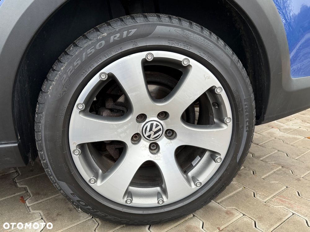 Volkswagen Touran 2.0 TDI DPF DSG Freestyle - 4