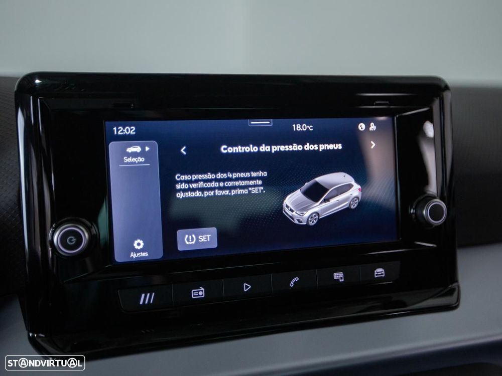 SEAT Ibiza 1.0 TSI S&S DSG FR - 24