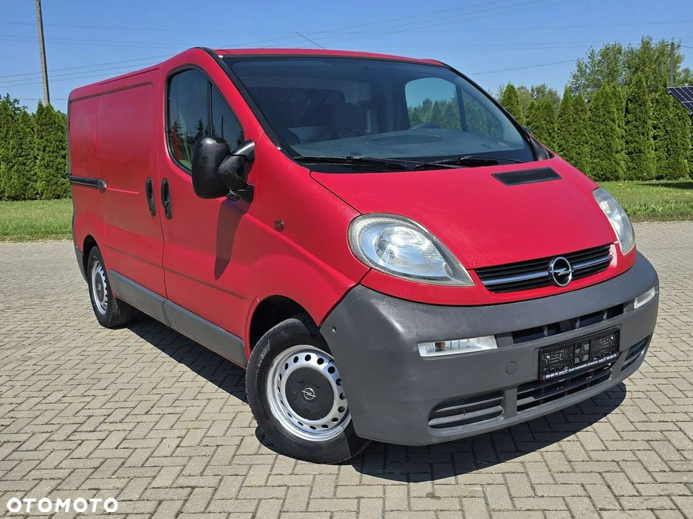 Opel Vivaro - 1