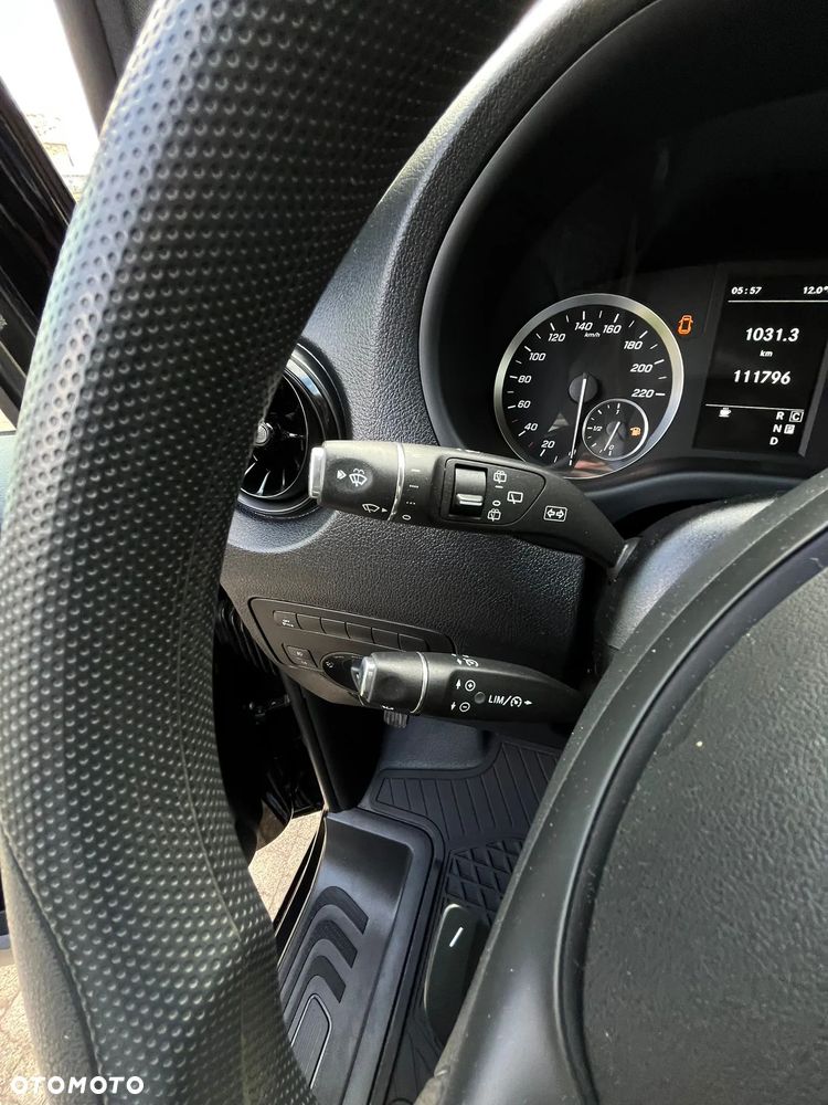 Mercedes-Benz Vito Mixto Extralang PRO - 24