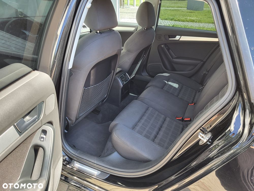 Audi A4 Avant - 7