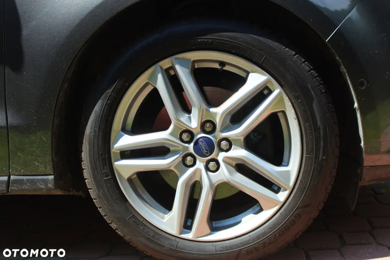 Ford Galaxy 2.0 TDCi Titanium PowerShift - 9