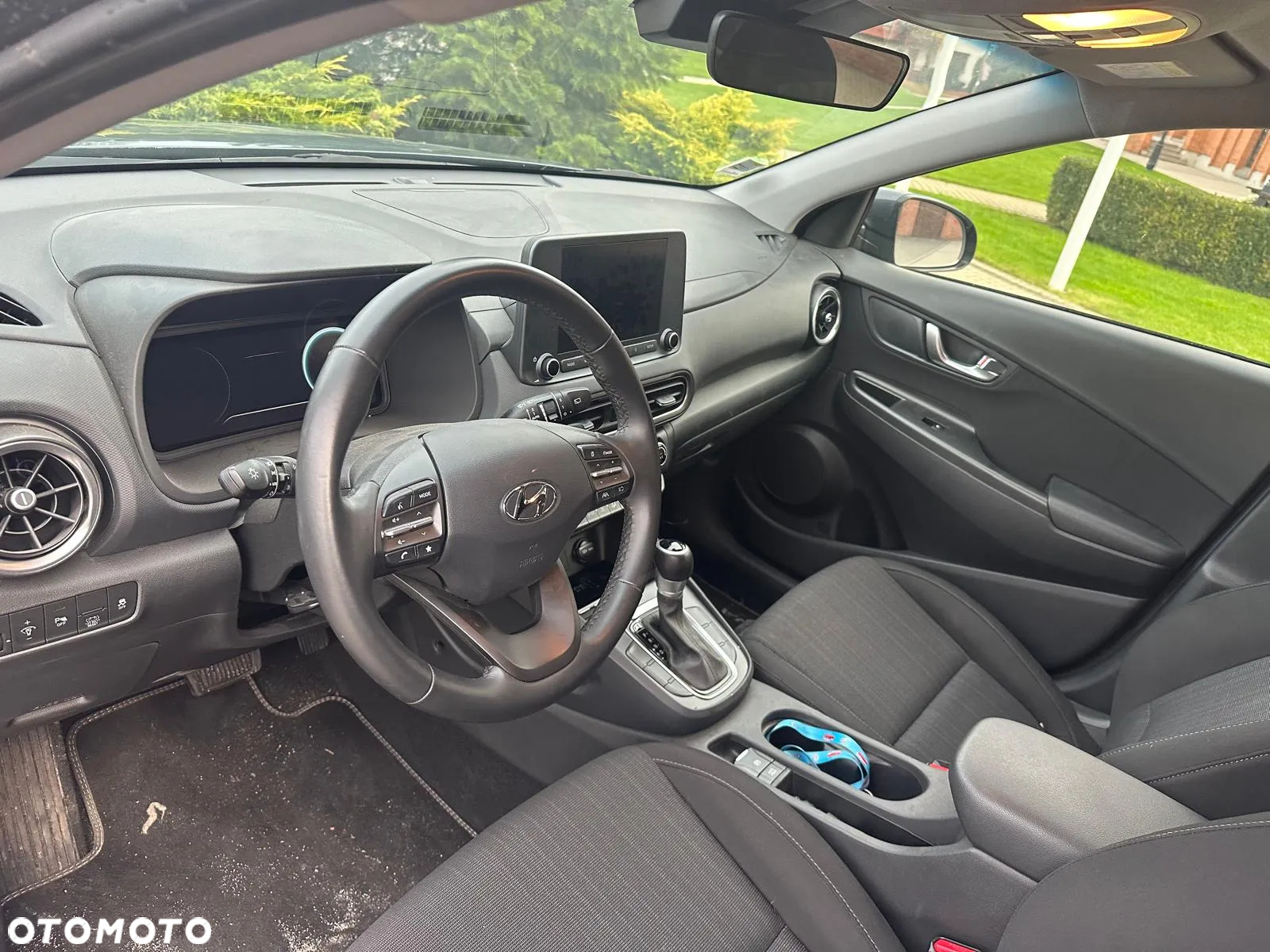 Hyundai Kona - 16