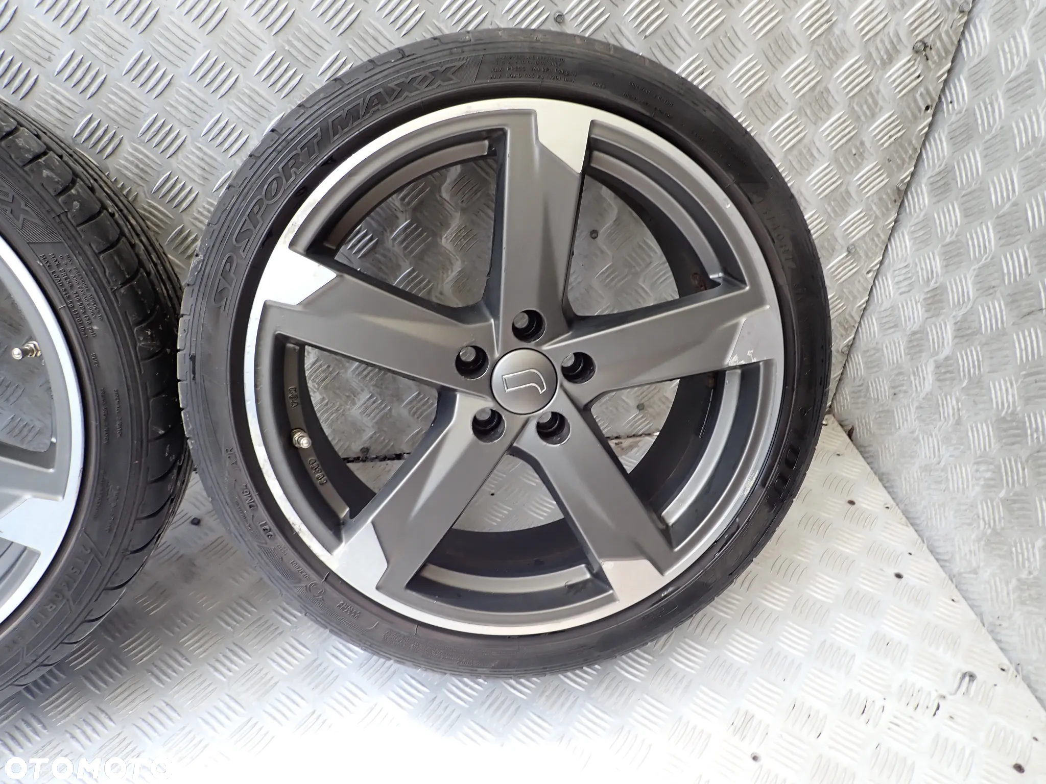 KOŁA FELGI ALUMINIOWE 7,5JX17  ET 38  5X100  KBA48782   01RZ   Z OPONAMI LATO DUNLOP  215/40/17  1400 ZŁ - 2