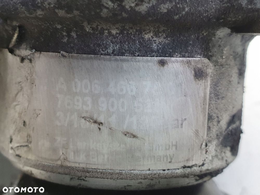Mercedes Sprinter 906 2.2 CDI POMPA WSPOMAGANIA A0064667801 - 2