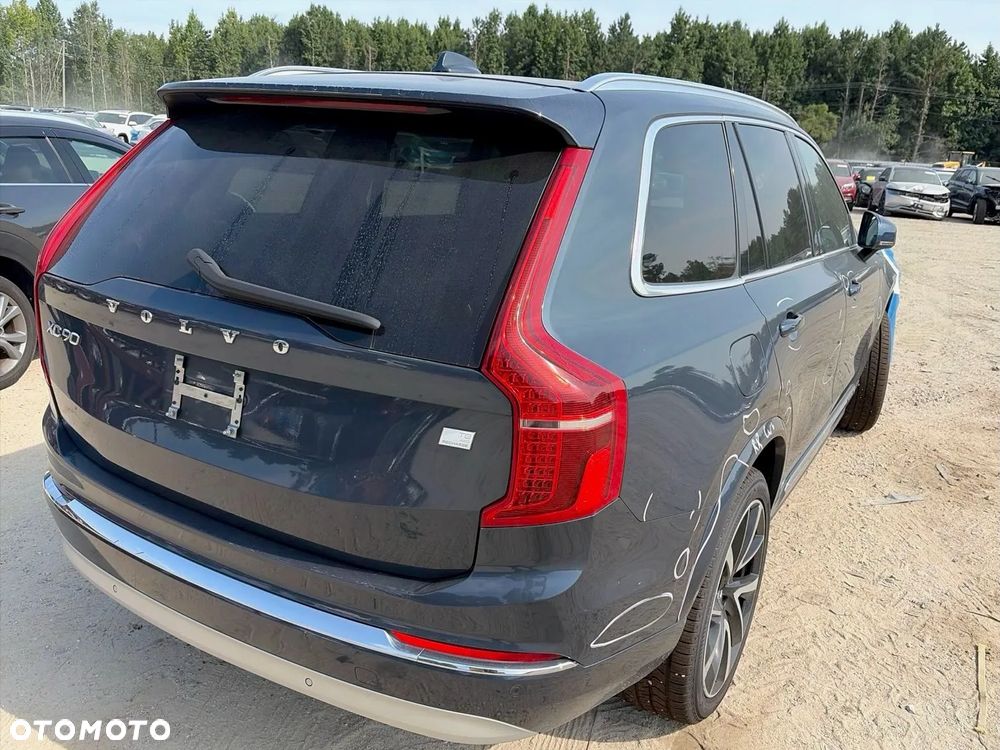 Volvo XC 90 - 18