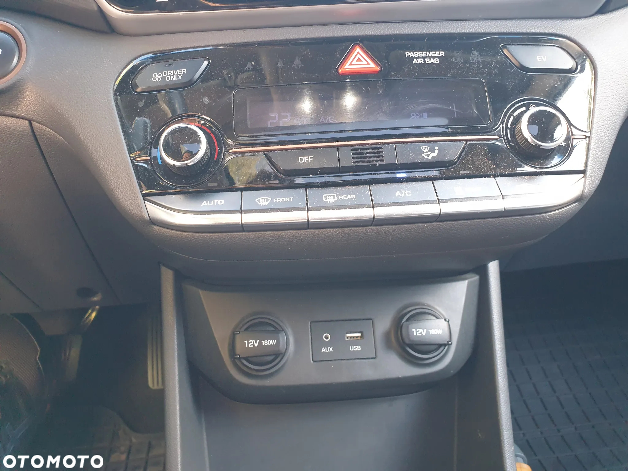 Hyundai IONIQ electric Premium - 22
