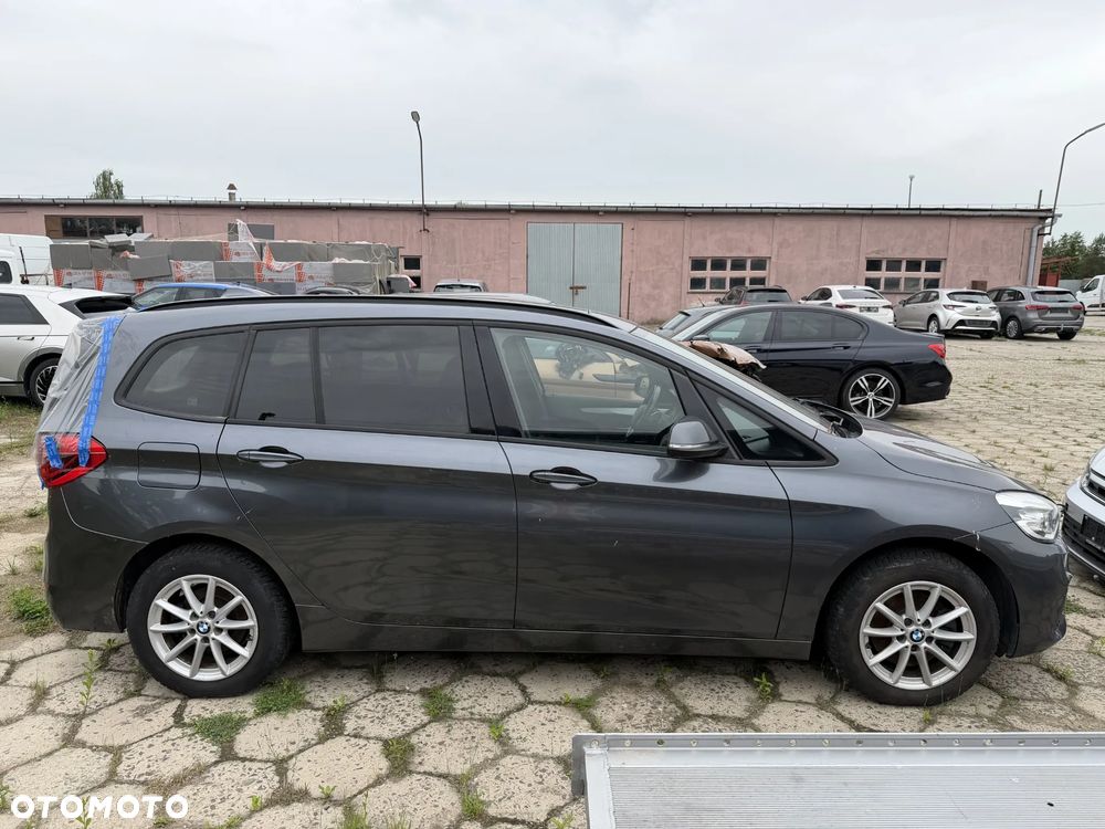 BMW Seria 2 218d GT Sport Line - 4