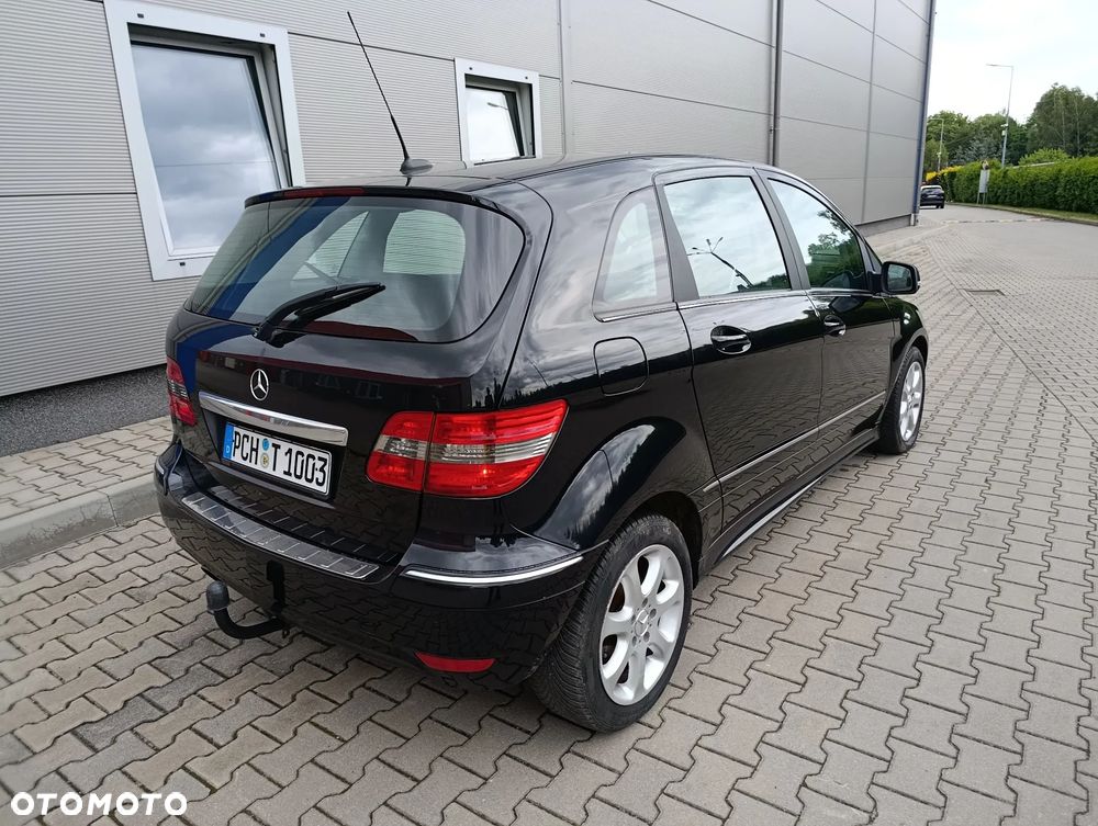 Mercedes-Benz Klasa B 160 BlueEFFICIENCY - 19