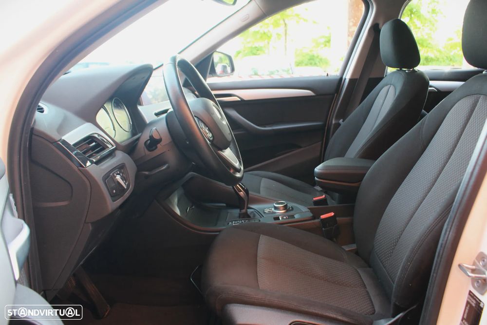 BMW X1 16 d sDrive Auto - 30