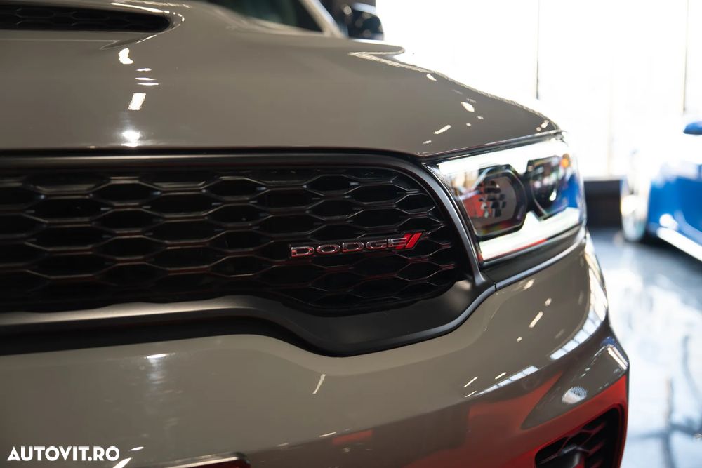 Dodge Durango - 10