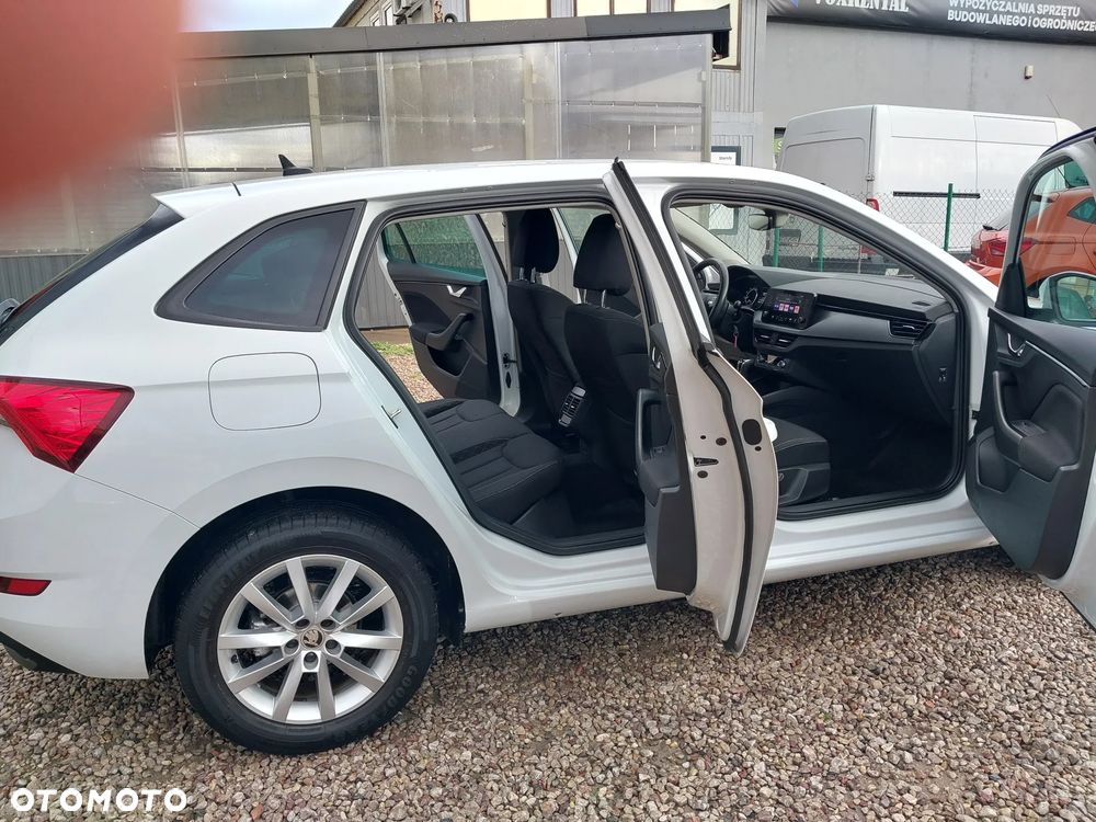 Skoda Scala 1.5 TSI Ambition DSG - 15