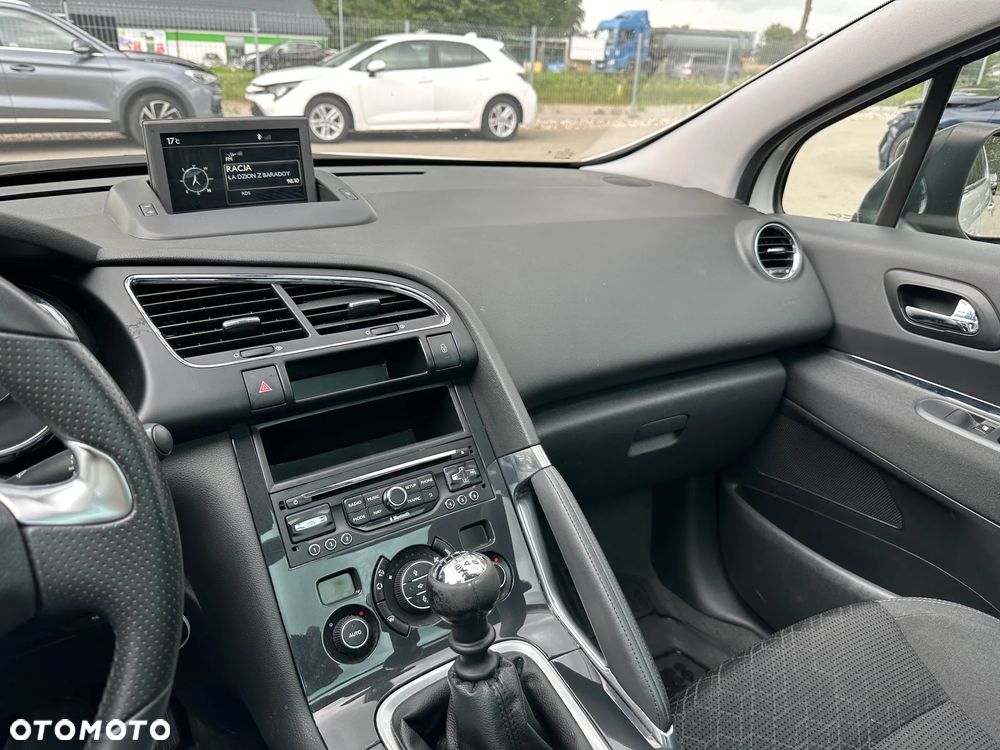 Peugeot 3008 - 15