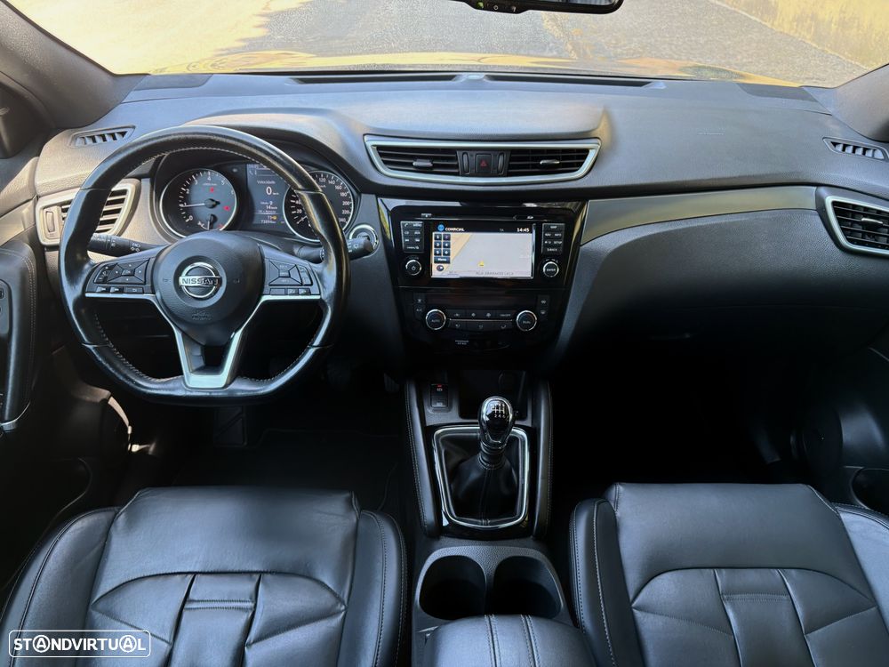 Nissan Qashqai 1.2 DIG-T Tekna Premium Pele Preta - 3