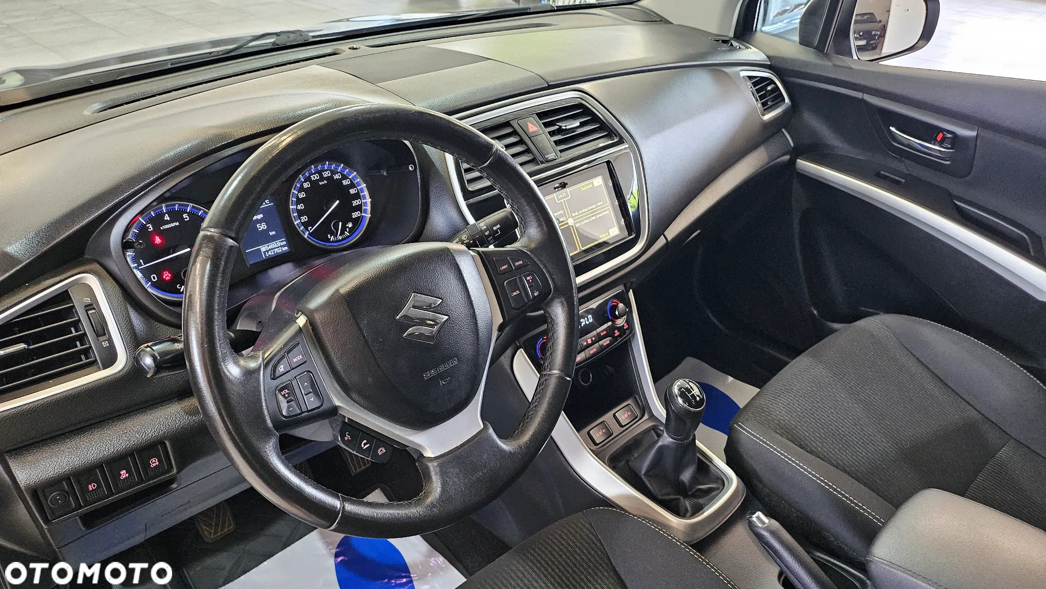 Suzuki SX4 S-Cross 1.0 T Premium - 21