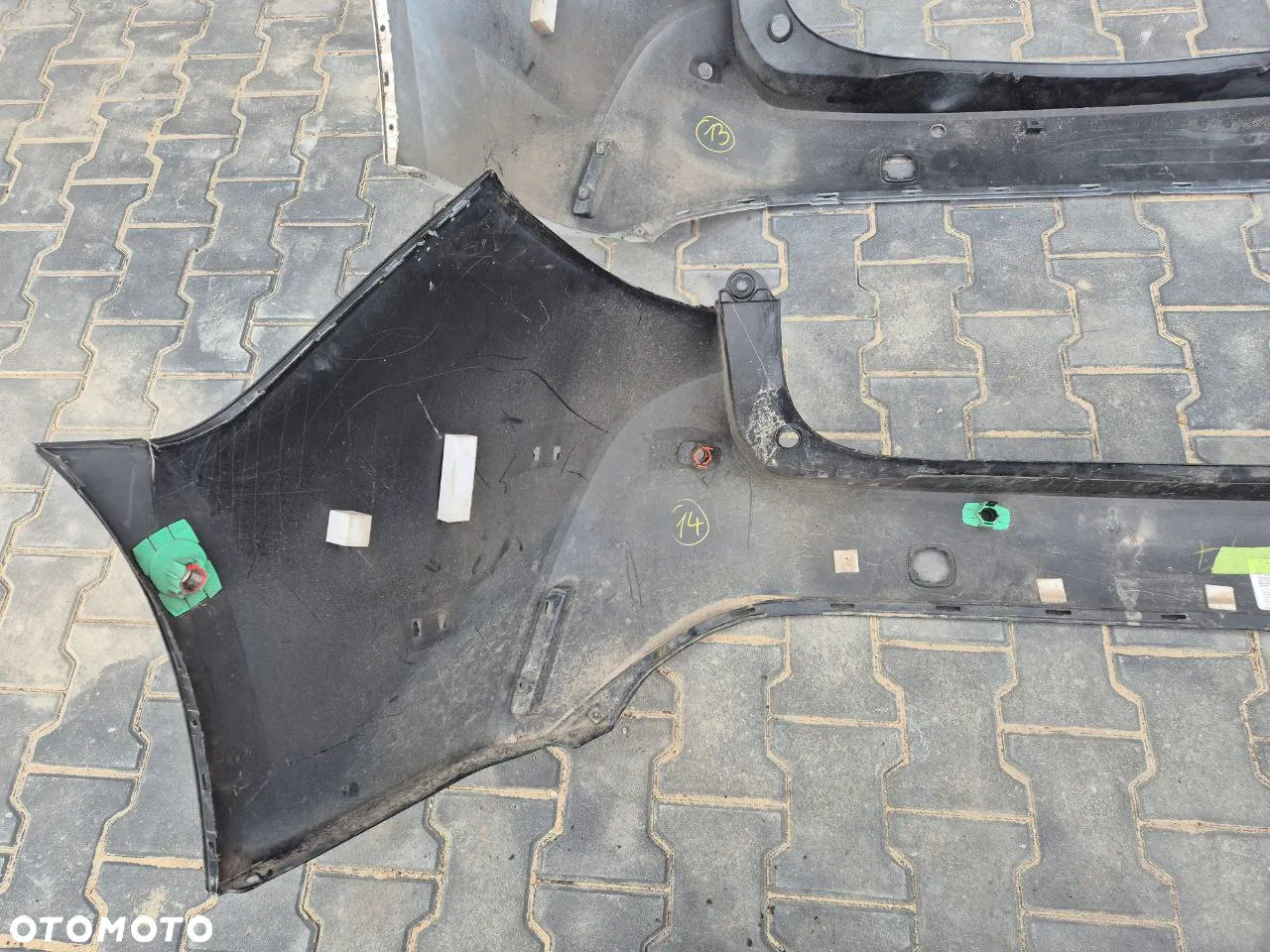 TOYOTA COROLLA E21 KOMBI ZDERZAK TYLNY (dostępne 7 zderzaki) - 27