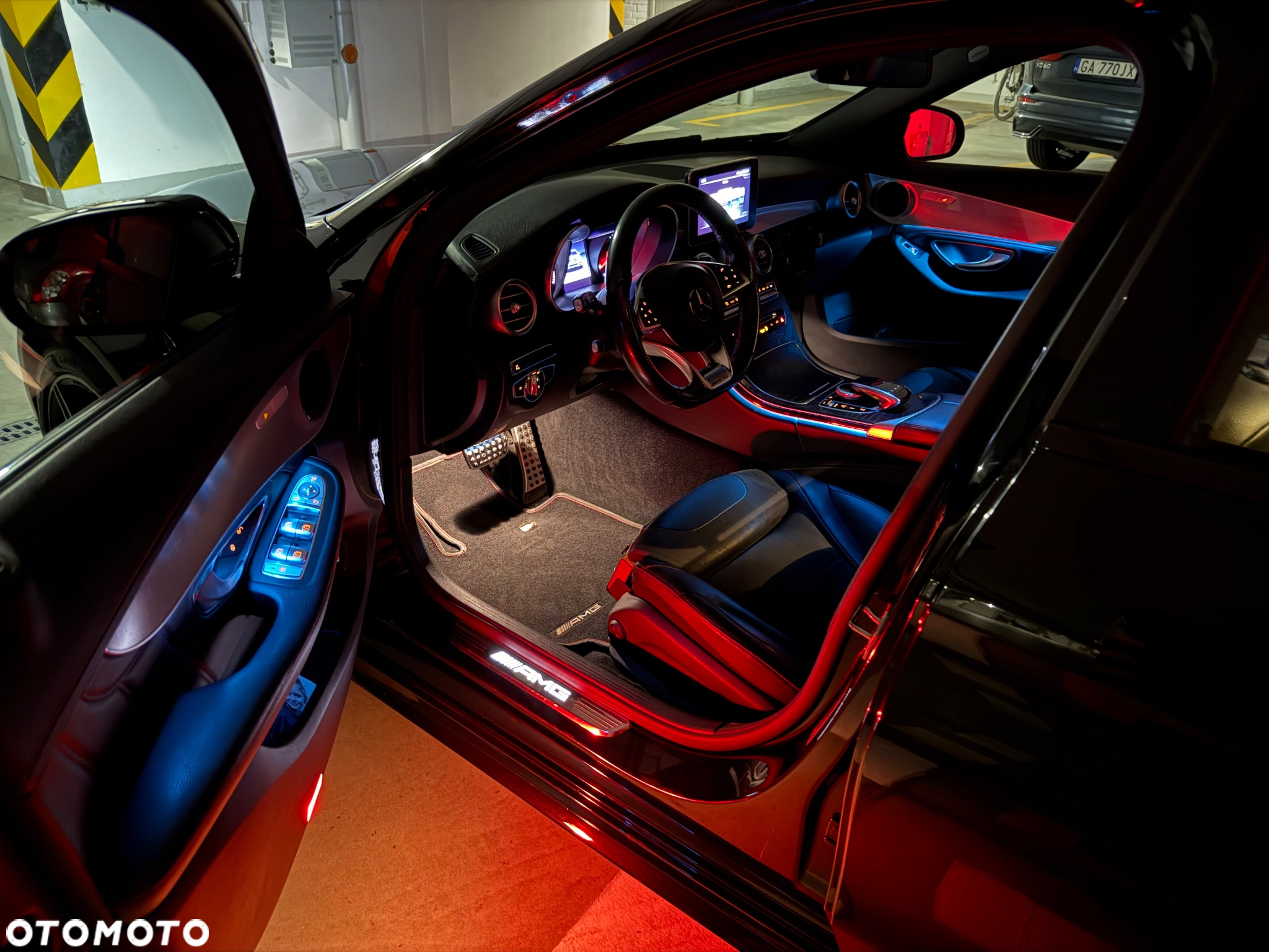 Mercedes-Benz Klasa C AMG 43 4Matic T 9G-TRONIC - 21