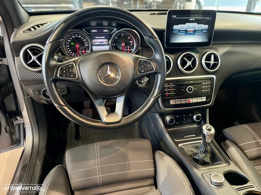 Mercedes-Benz A 180 d Urban - 10