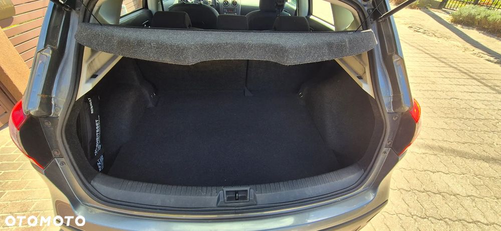 Nissan Qashqai 1.6 dCi DPF acenta - 15