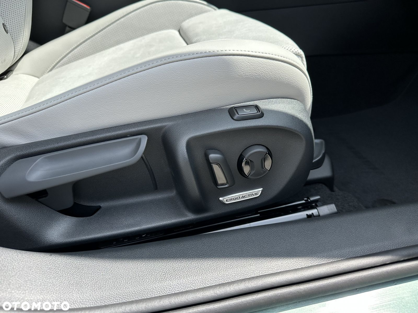 Volkswagen Passat 1.5 TSI EVO Business DSG - 26