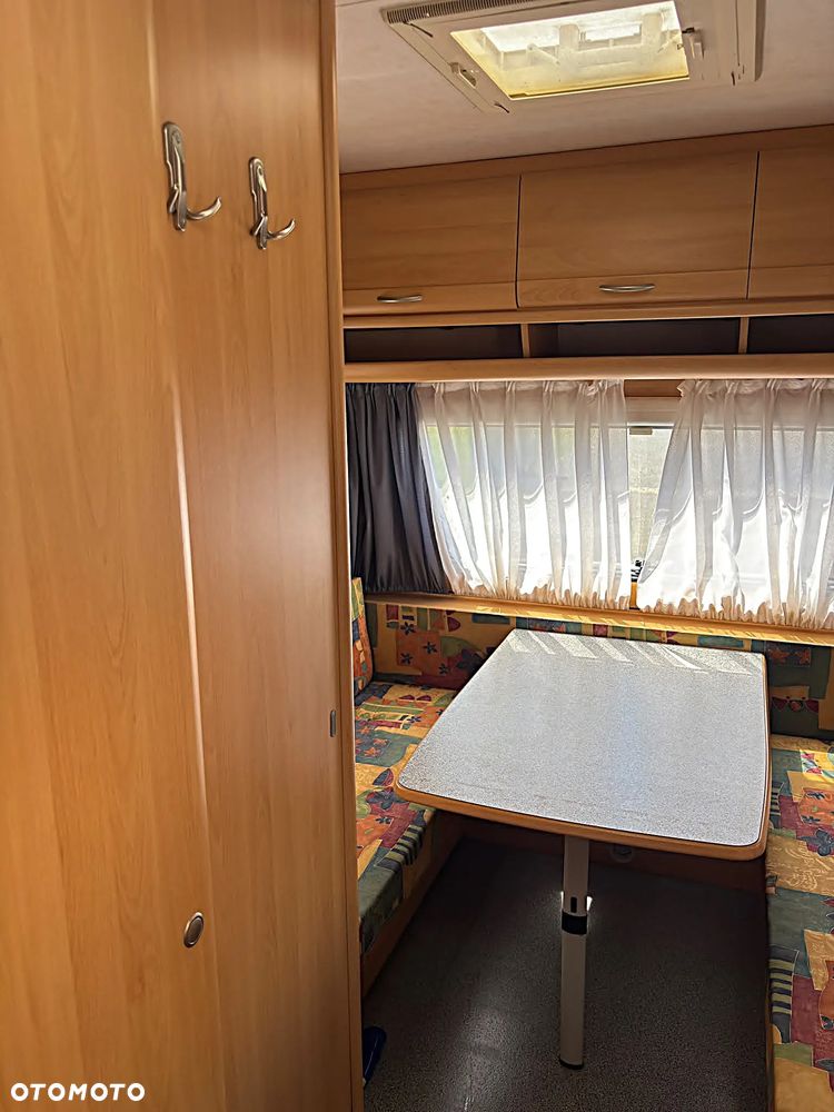 Dethleffs Camper 430 - 10