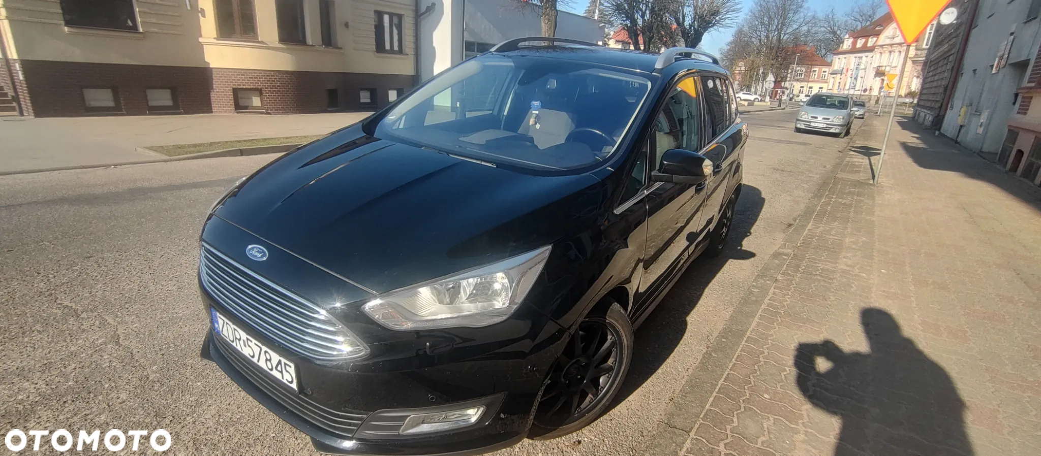 Ford Grand C-MAX - 2