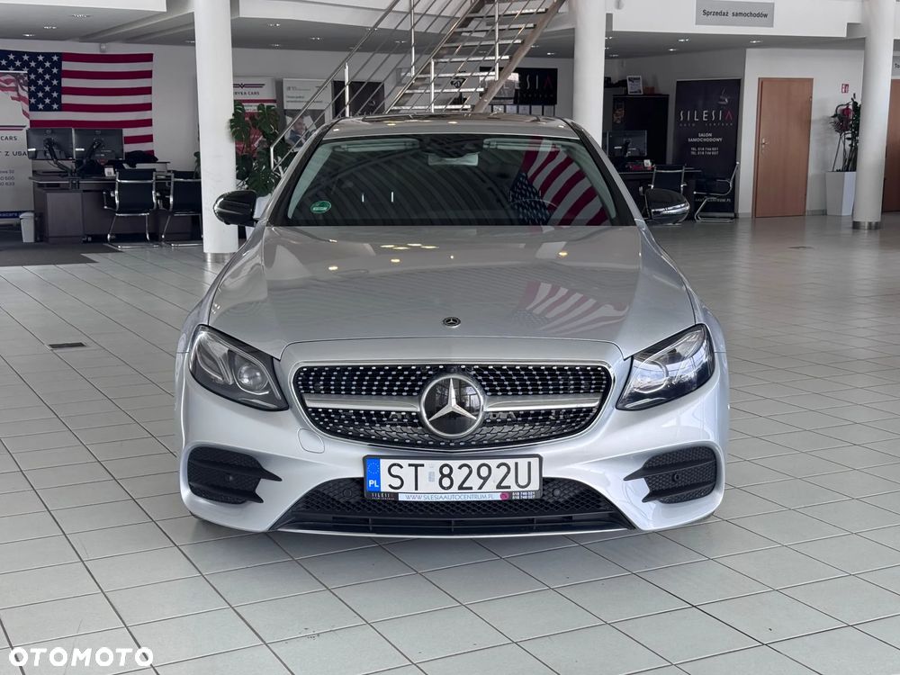 Mercedes-Benz Klasa E 300 9G-TRONIC - 2