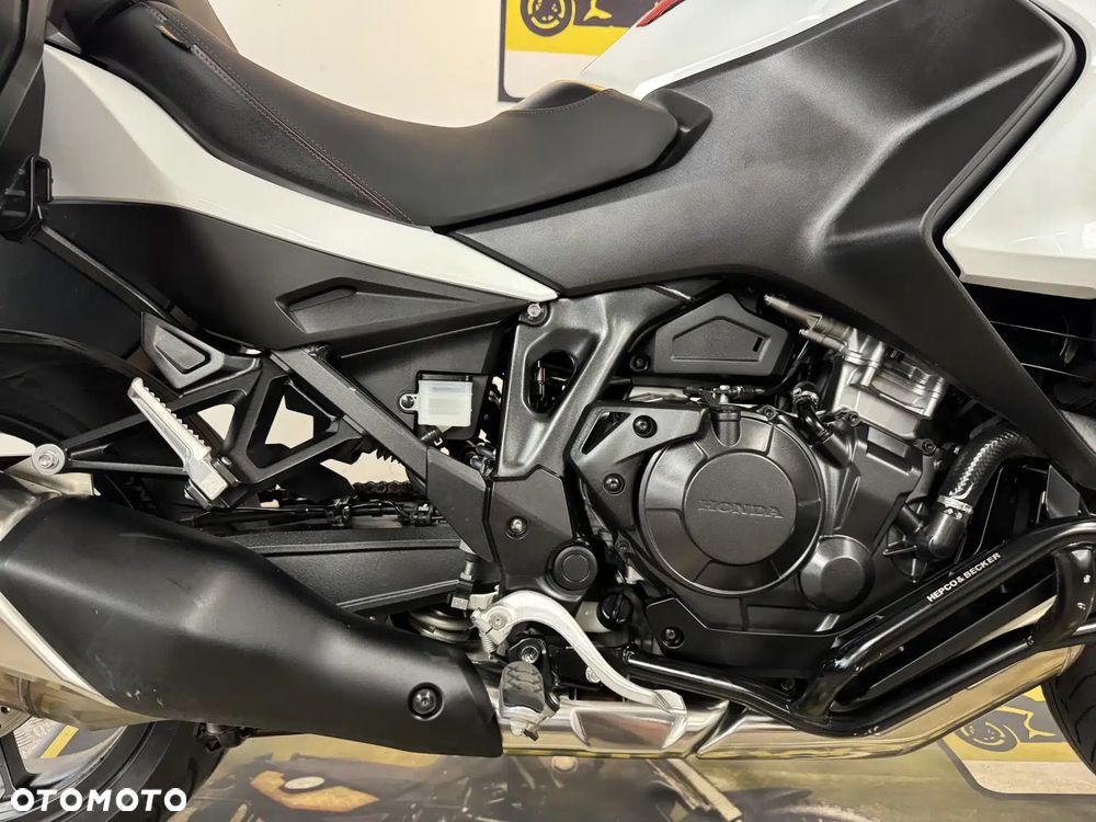 Honda NT - 14