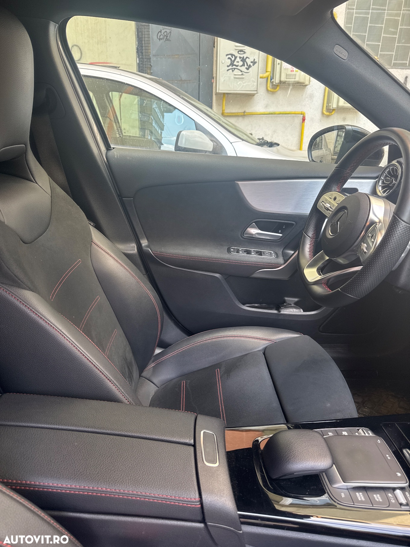 Mercedes-Benz A 200 4MATIC Aut. - 5