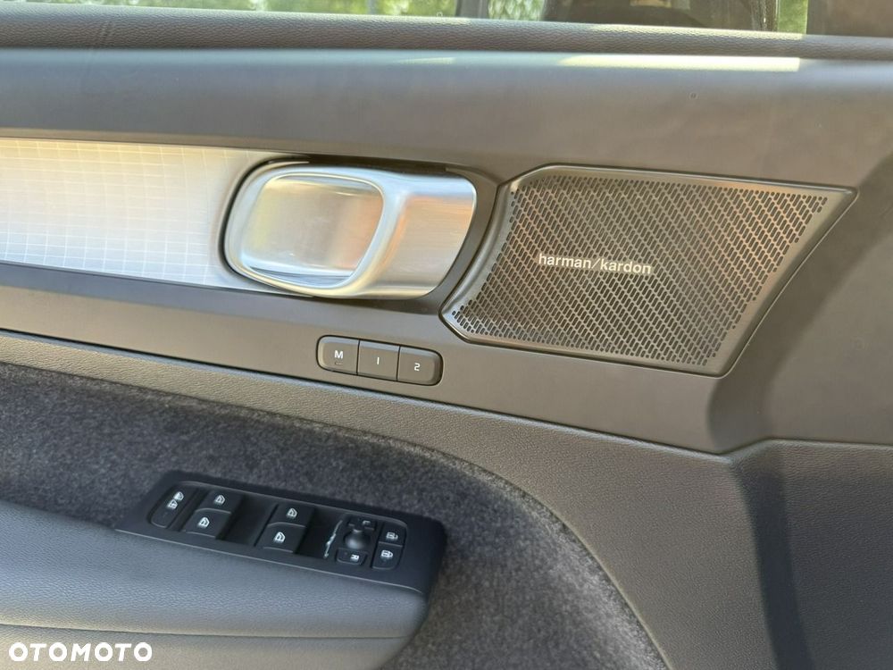 Volvo XC 40 - 14