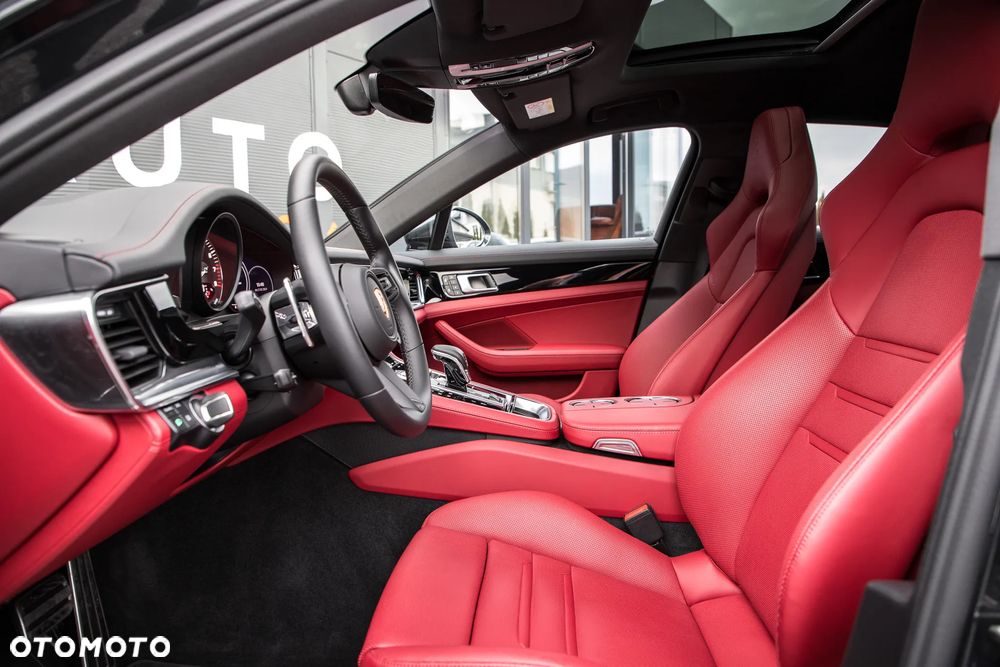 Porsche Panamera - 15