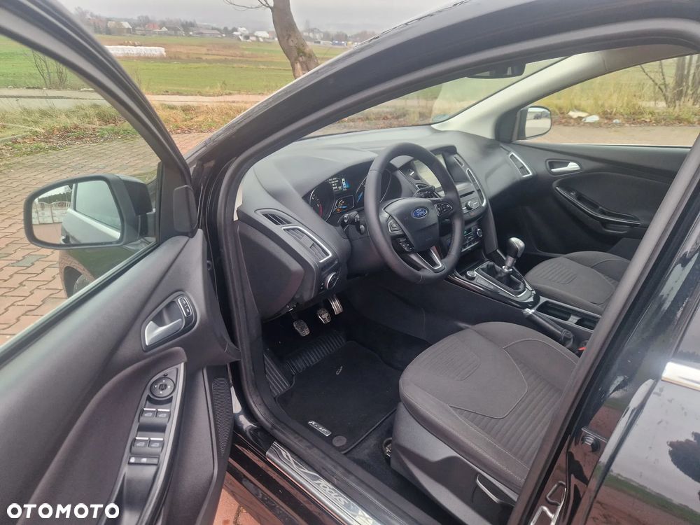 Ford Focus 2.0 TDCi ST-Line ASS - 9