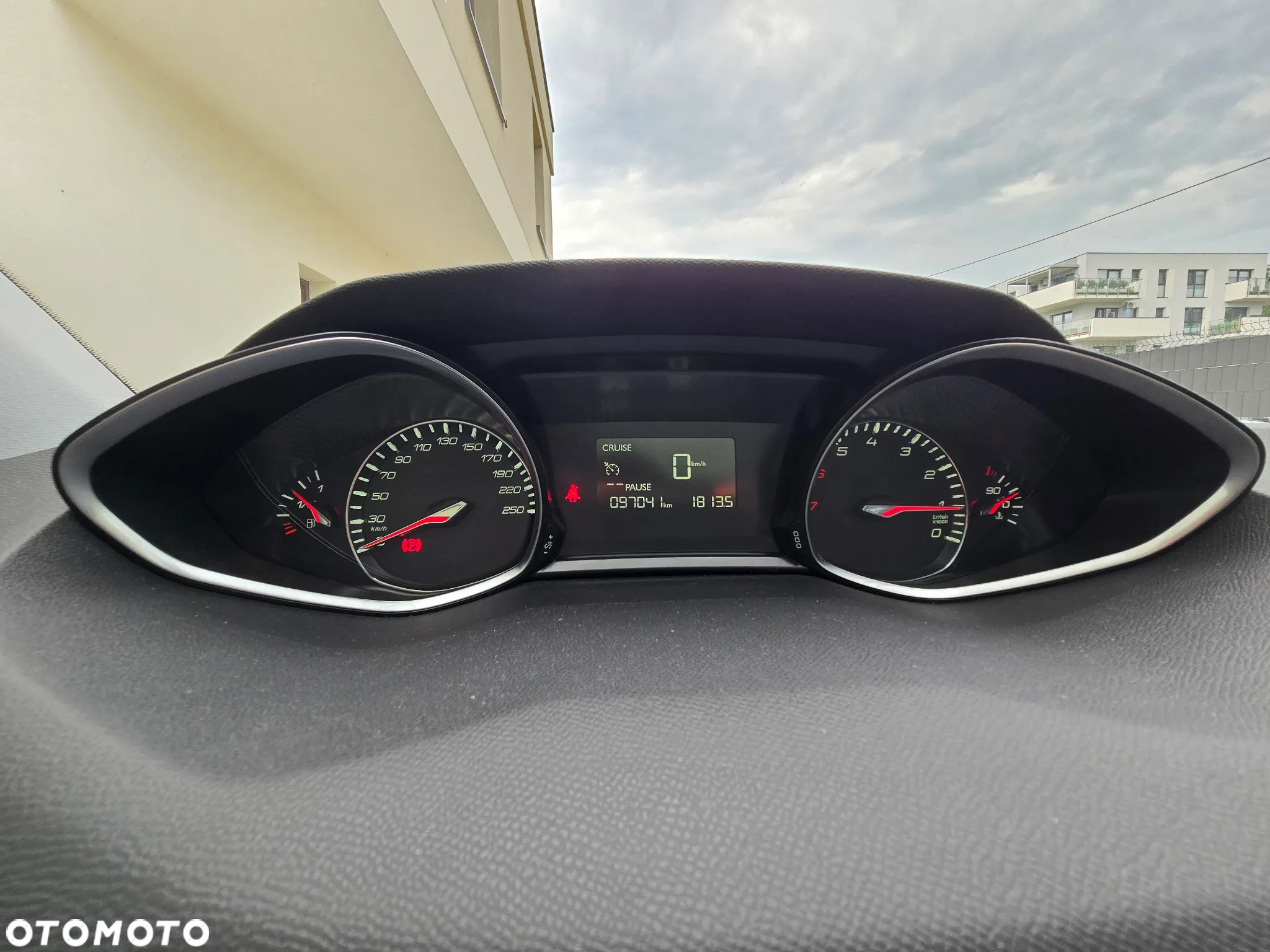 Peugeot 308 1.2 PureTech Allure S&S - 15