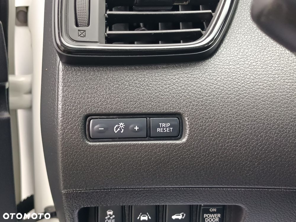 Nissan X-Trail 2.0 dCi Xtronic Acenta - 31