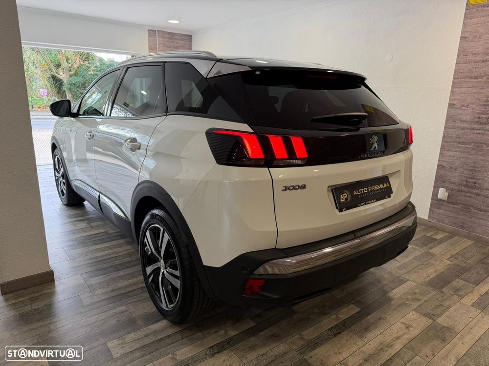 Peugeot 3008 1.2 PureTech Allure EAT8 - 4