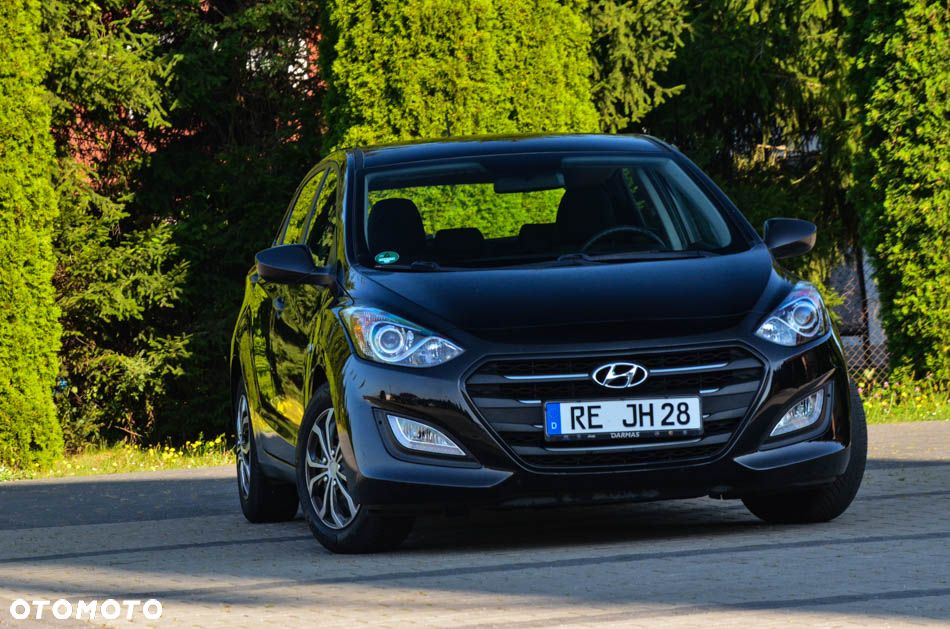 Hyundai i30 1.4 Comfort - 13