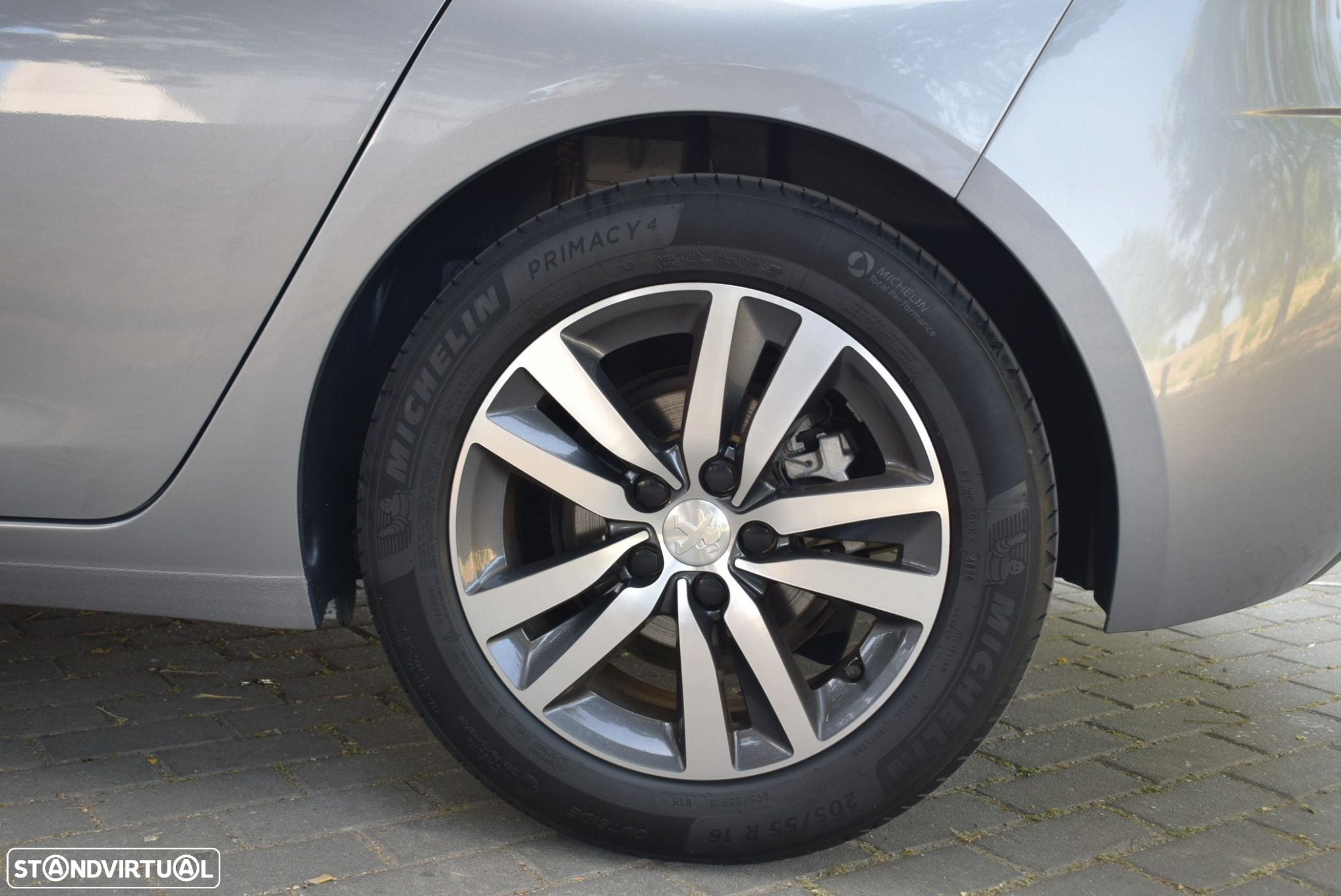 Peugeot 308 1.2 PureTech Style - 52