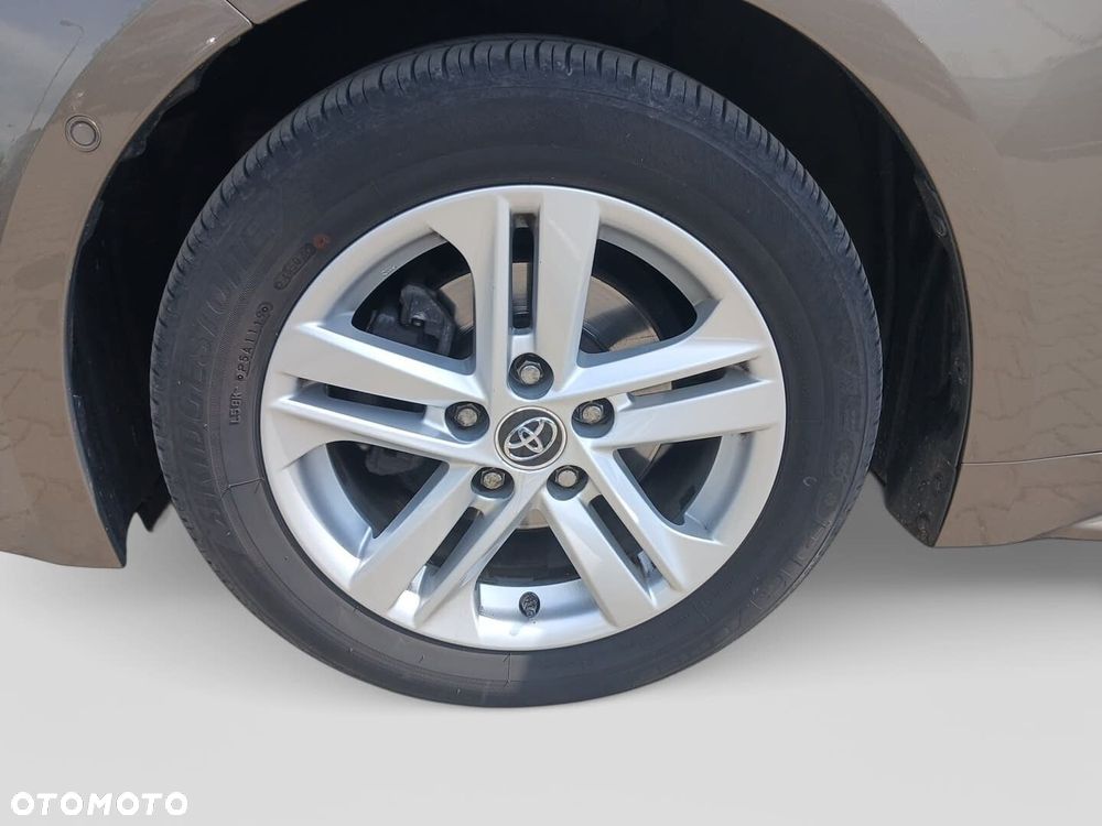 Toyota Corolla - 17
