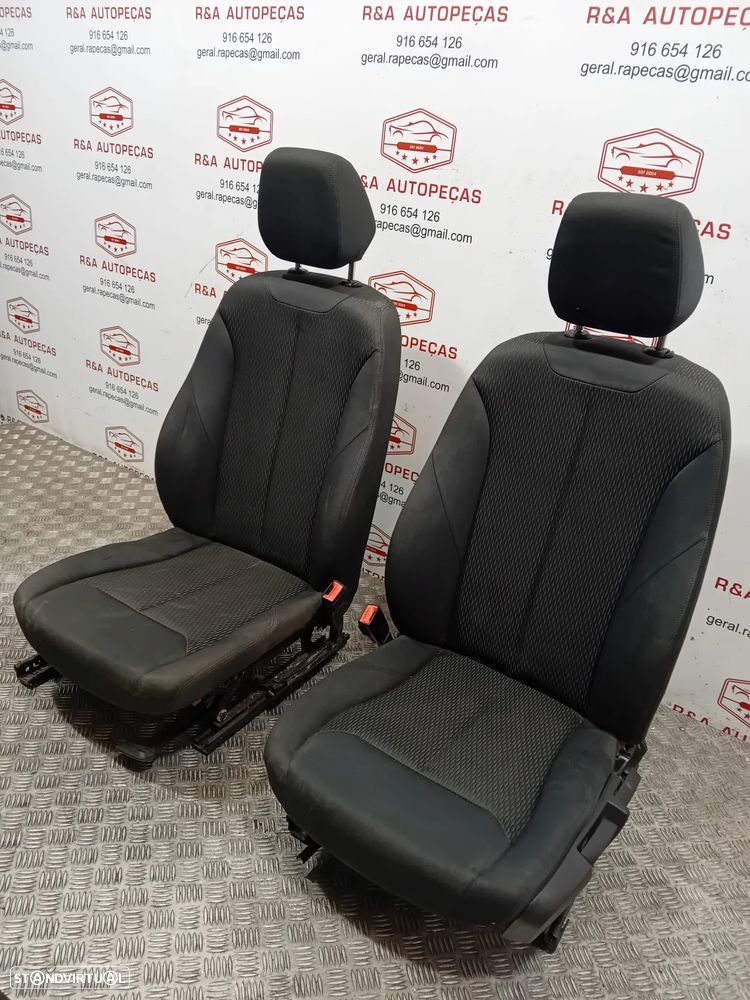Conjunto Bancos Frente Frontais Trás Traseiros BMW Série 1 F20 Tecido Original - 8