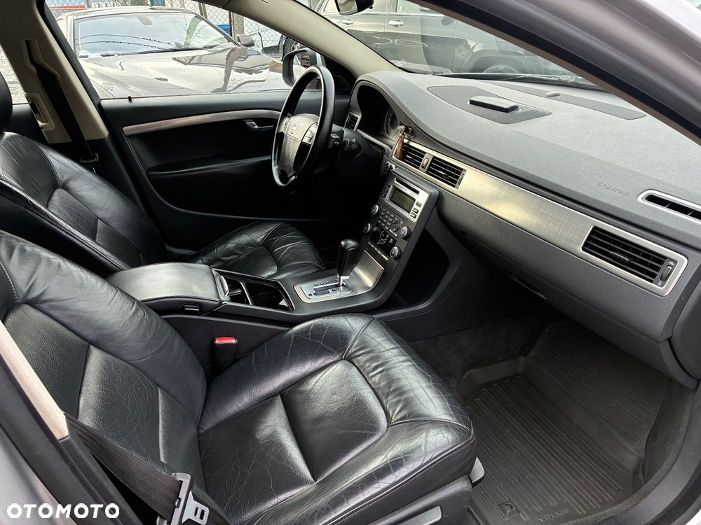 Volvo S80 2.4D Kinetic - 10