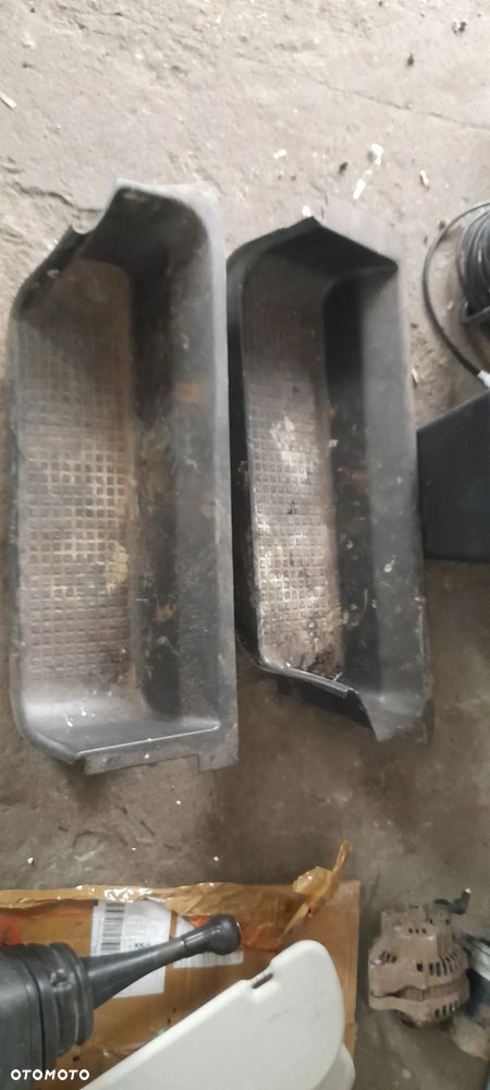 OSŁONA SŁONECZNIK PRAWY LEWY komplet VW  T4 - 7