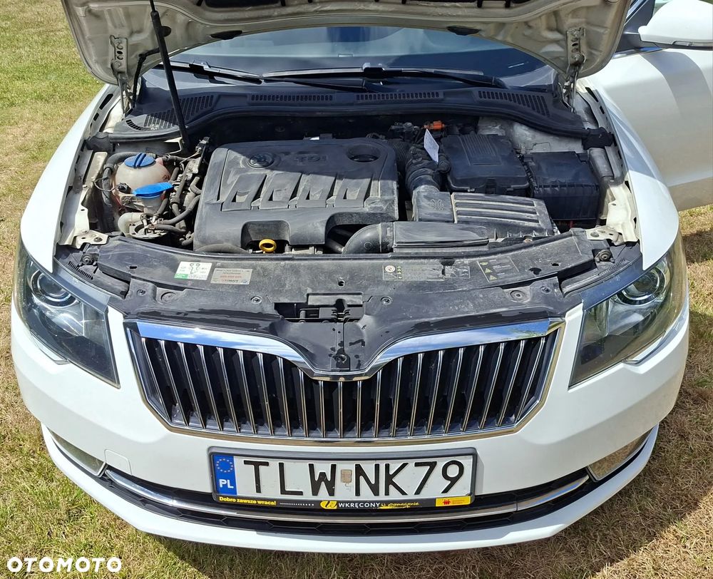 Skoda Superb 2.0 TDI Ambition - 14