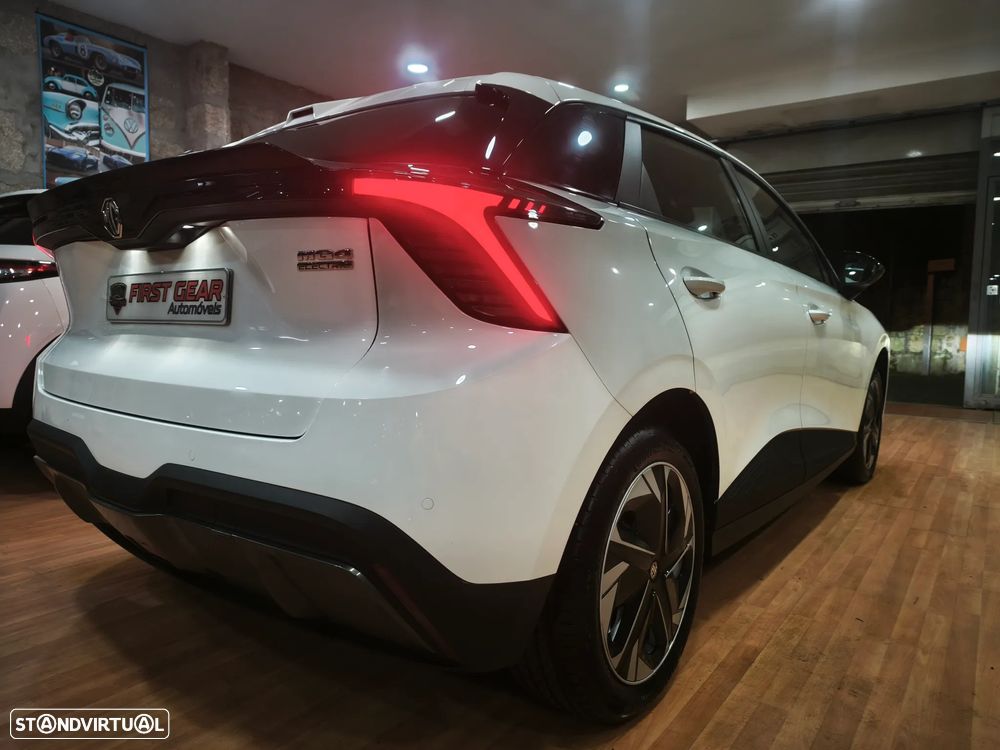 MG MG4 51 kWh Standard - 59