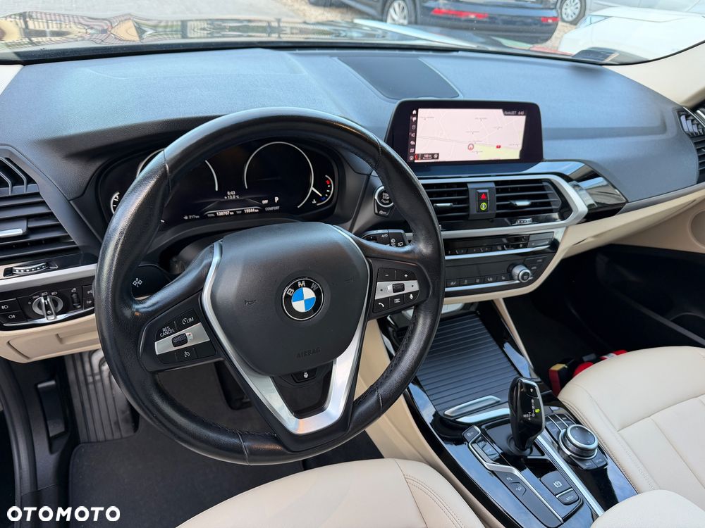 BMW X3 xDrive20i sport - 12