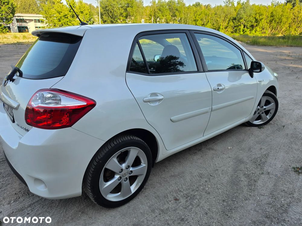 Toyota Auris - 25