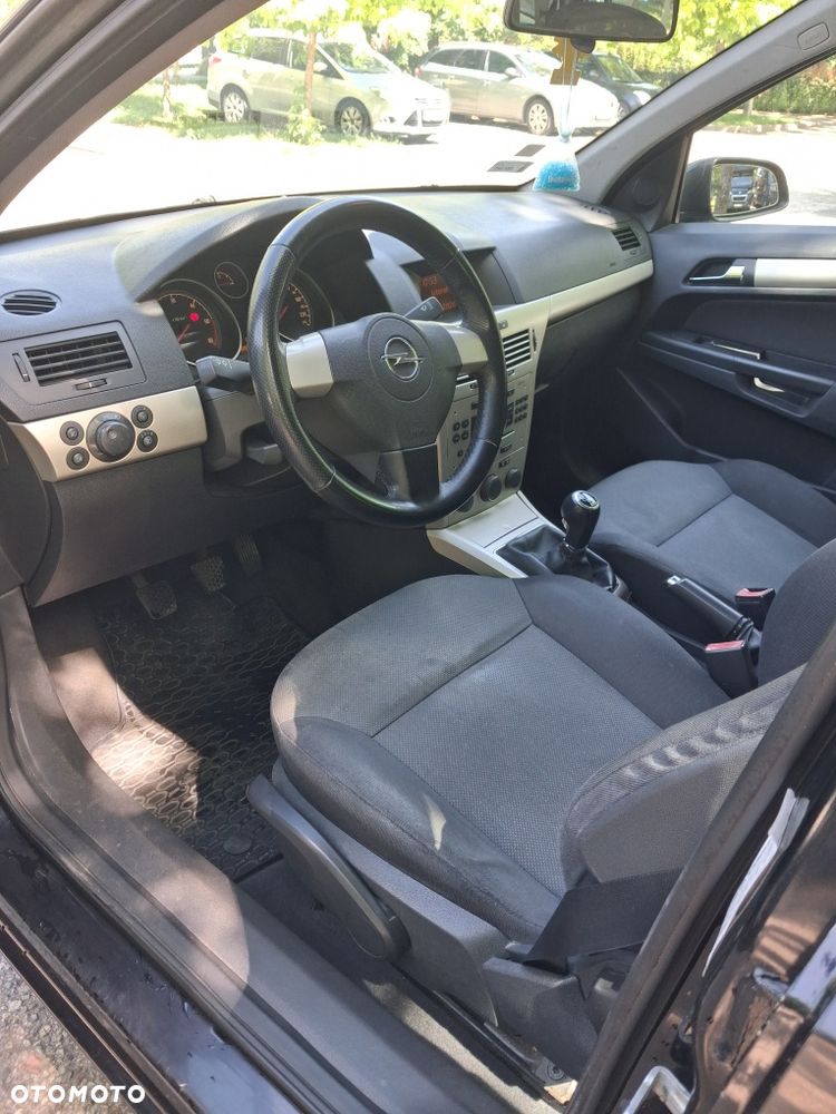 Opel Astra - 4